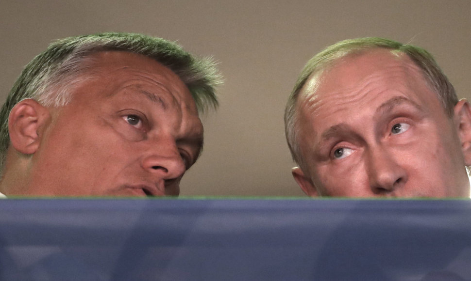 Vengrijos premjeras Viktoras Orbanas ir Rusijos prezidentas Vladimiras Putinas