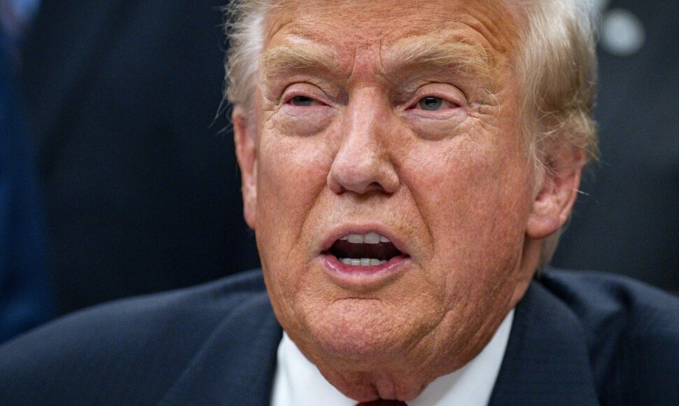 D. Trumpas / Bonnie Cash - Pool via CNP / ZUMAPRESS.com
