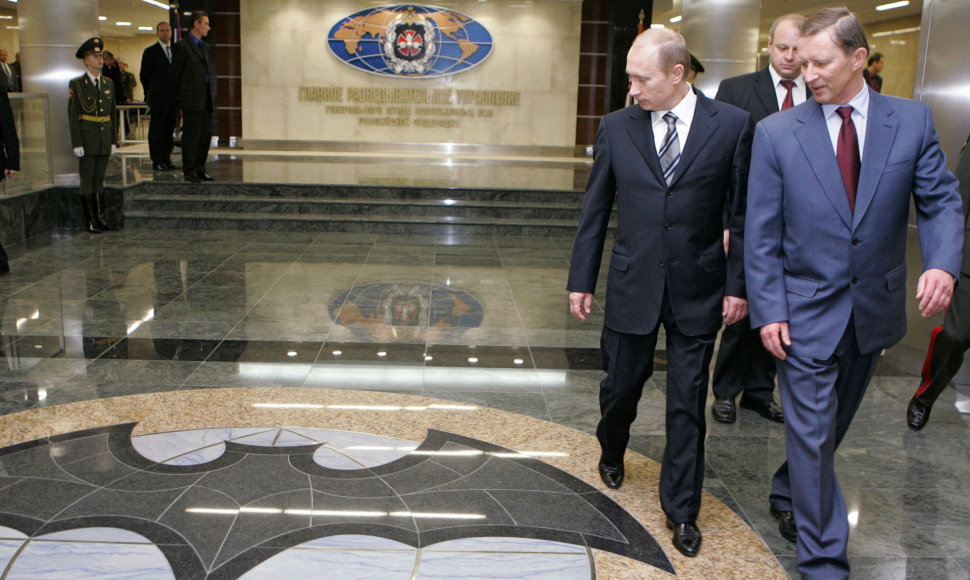 Rusijos prezidentas Vladimiras Putinas lankosi naujame Karinės žvalgybos valdybos pastate
