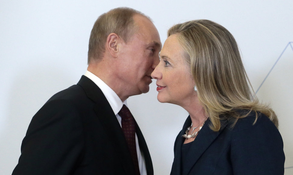 Vladimiras Putinas ir Hillary Clinton 2012 metais