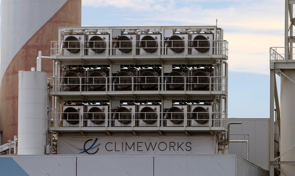 „Swiss Climeworks AG“ CO2 surinkimo iš oro įrenginys Hinvilyje