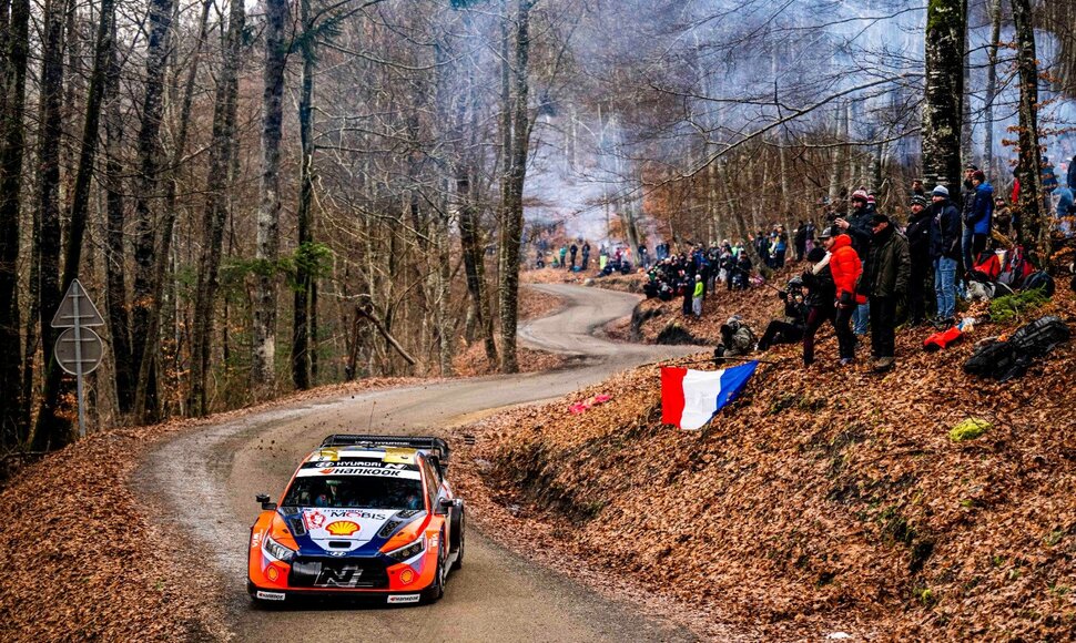 Ottas Tanakas Monte Karlo ralyje. WRC organizatorių &bdquo;facebook&ldquo; puslapyje patalpinta nuotr.