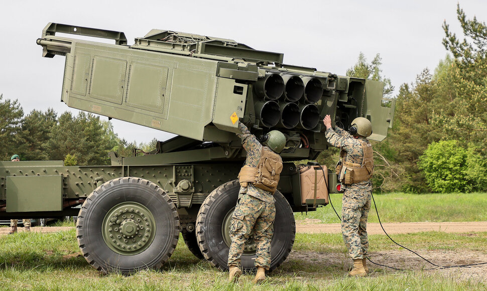Pratybos su HIMARS