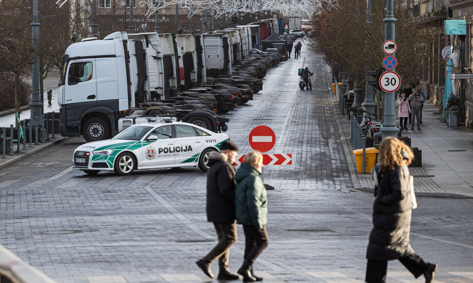 Lietuvos vežėjų asociacijos protestas prie Seimo