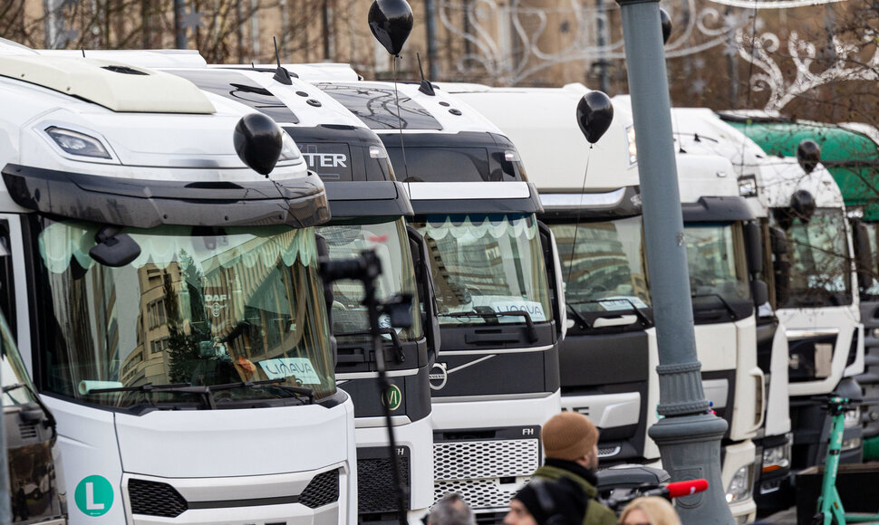 Lietuvos vežėjų asociacijos protestas prie Seimo