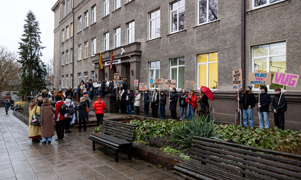 Užupio gimnazijos bendruomenės protestas