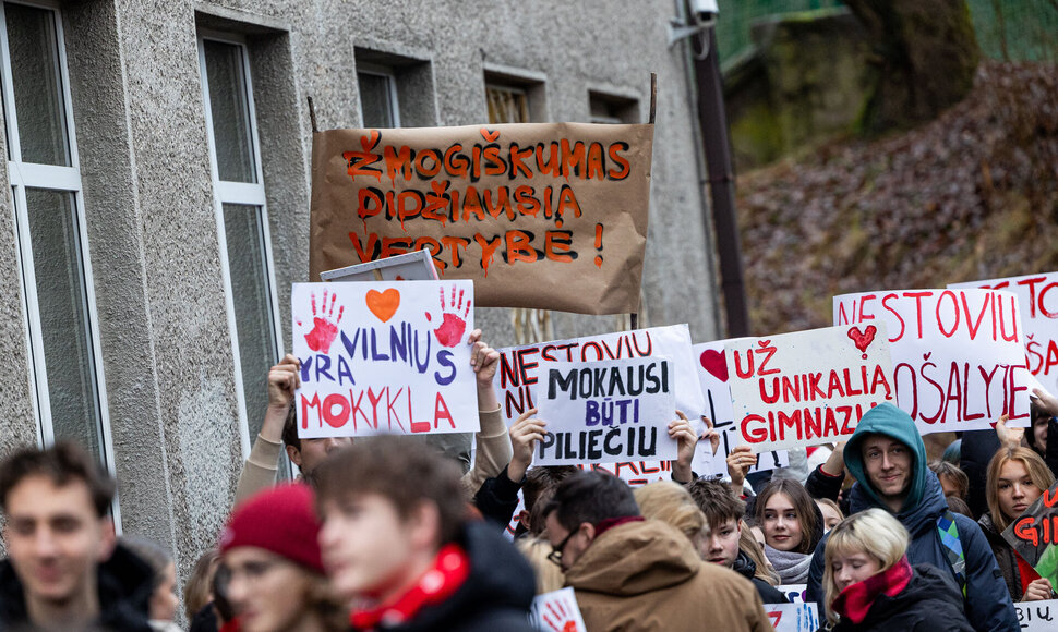 Užupio gimnazijos bendruomenės protestas