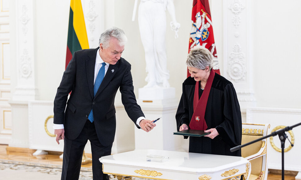 Gitanas Nausėda, Nida Grunskienė