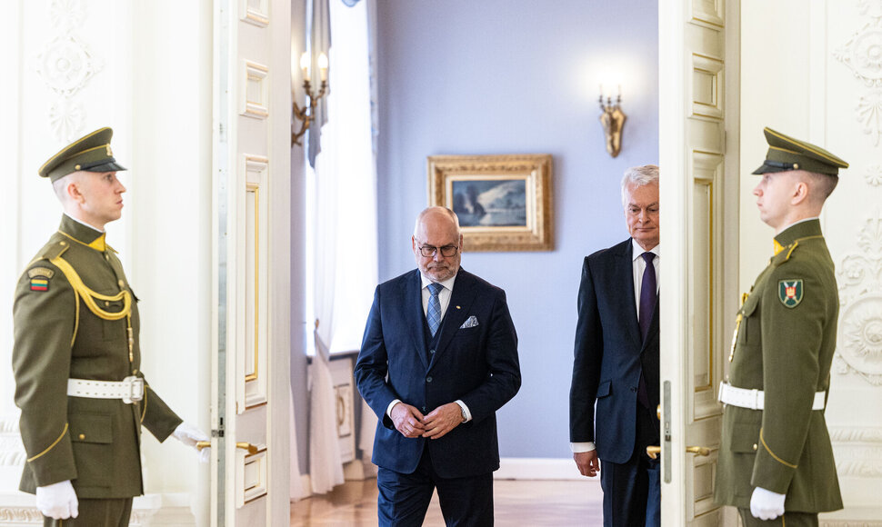 Prezidento Gitano Nausėdos ir Estijos Prezidento Alaro Kariso bendra spaudos konferencija