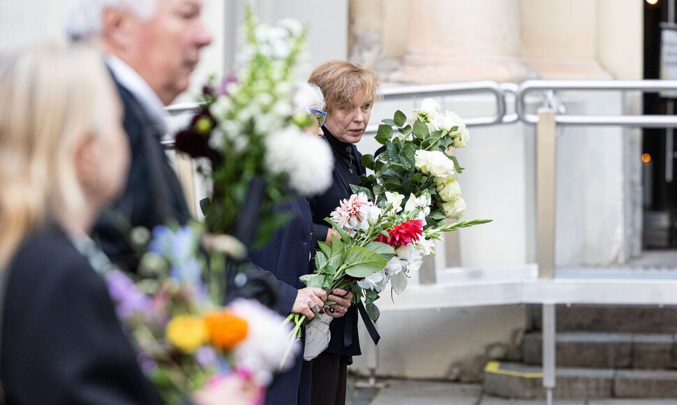 Į paskutiniąją kelionę i&scaron;lydima poetė Violeta Palčinskaitė