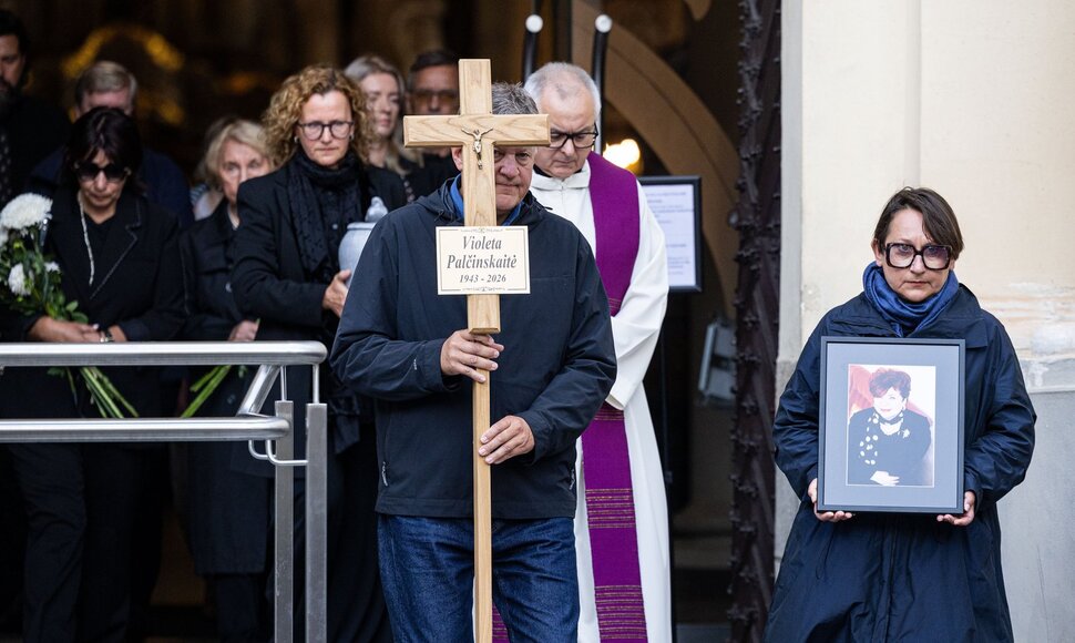 Į paskutiniąją kelionę i&scaron;lydima poetė Violeta Palčinskaitė