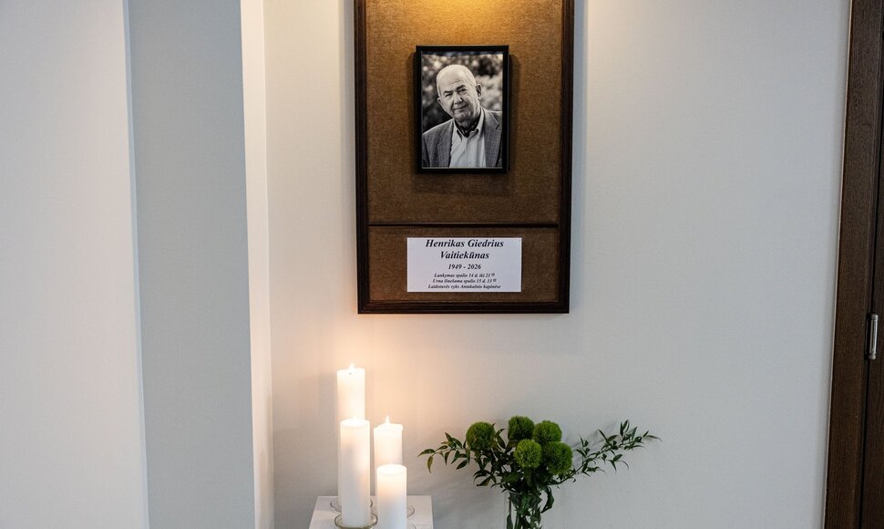 Atsisveikinimas su Henriku Vaitiekūnu