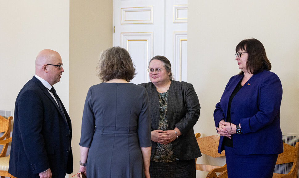 Agnė &Scaron;irinskienė, Orinta Leiputė