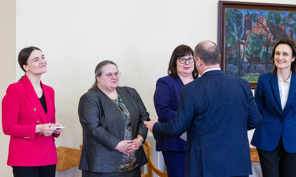 Radvilė Morkūnaitė - Mikulėnienė, Agnė &Scaron;irinskienė, Orinta Leiputė, Viktorija Čmilytė - Nielsen