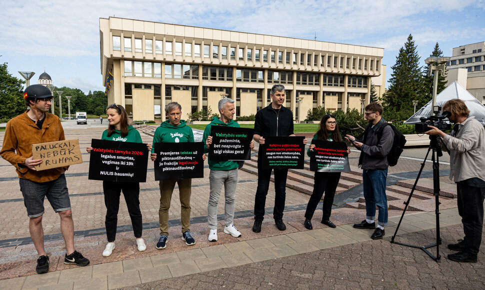 Žaliųjų partijos protestas nepritariant baudžiamojo kodekso pataisoms