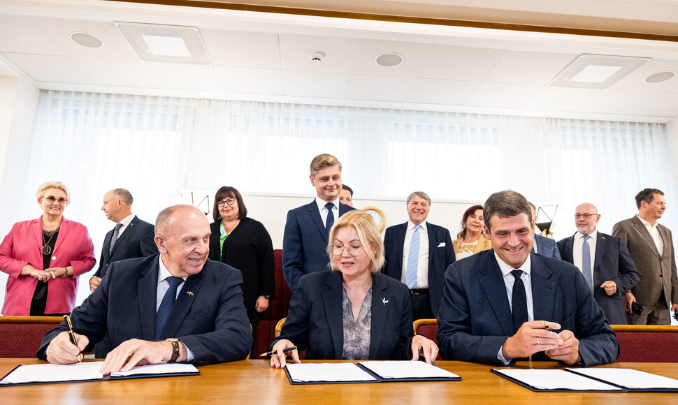 Remigijus Motuzas, Au&scaron;rinė Norkienė, Remigijus Žemaitaitis