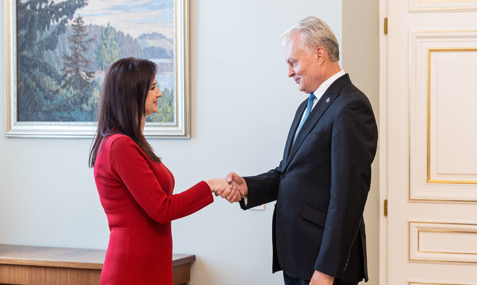Inga Ruginienė, Gitanas Nausėda