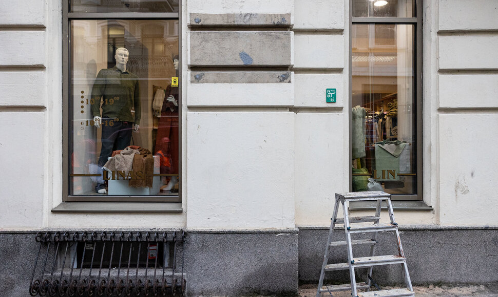 Nuimta atminimo lenta M.K.Čiurlioniui Vilniaus g. 12