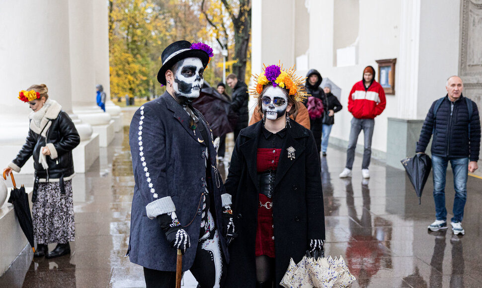 D&iacute;a de Muertos eisena Vilniuje