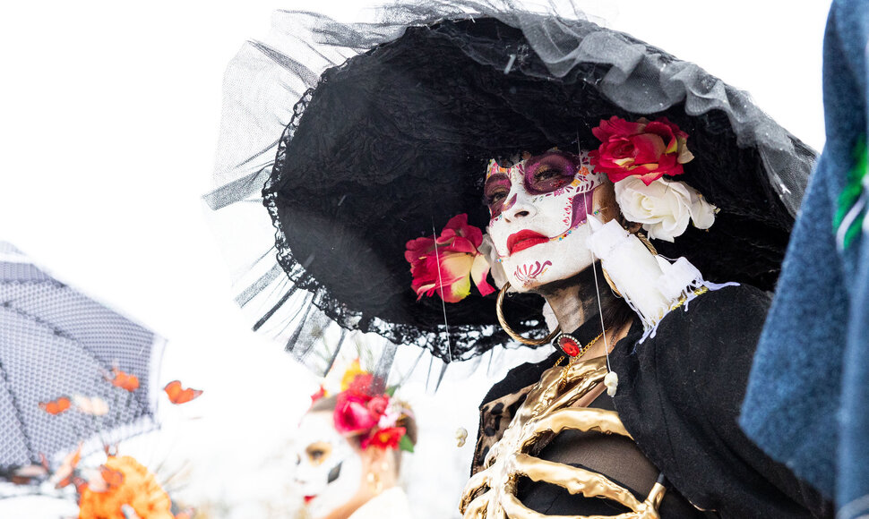 D&iacute;a de Muertos eisena Vilniuje