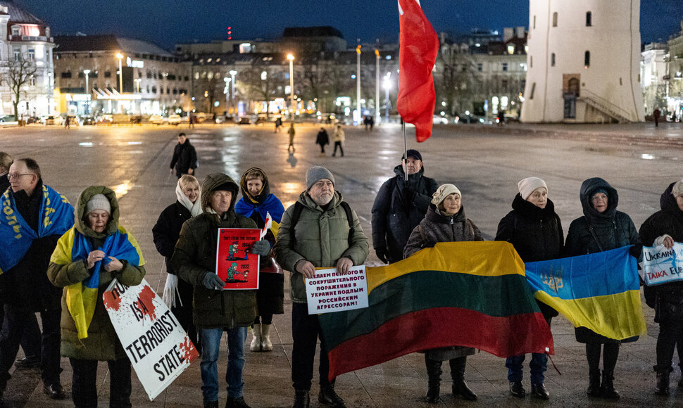 85-as  Pirmadienio mitingas