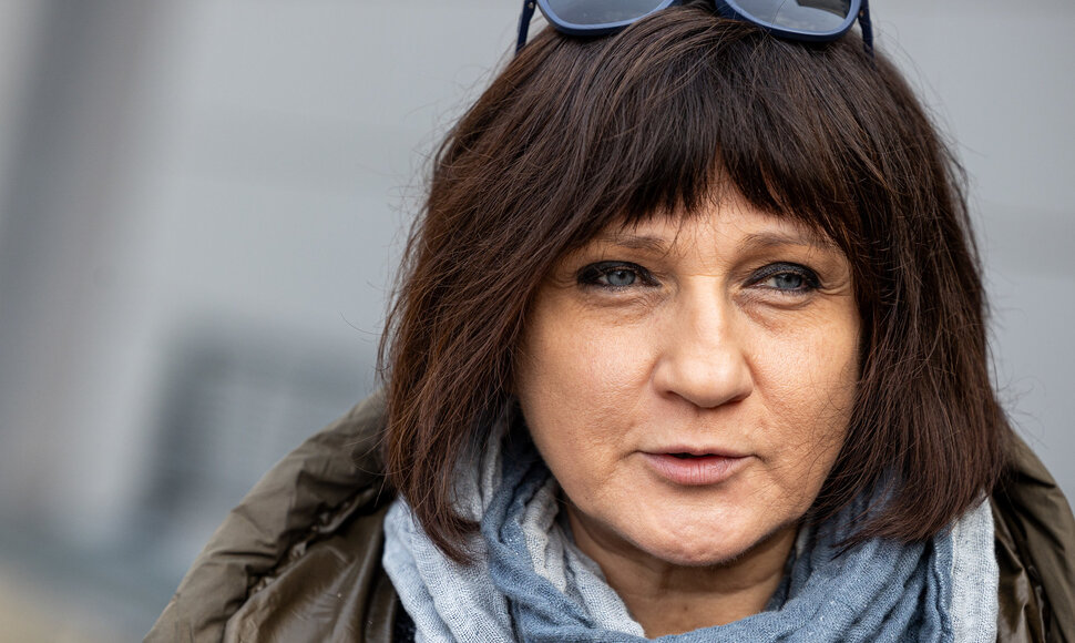 Neda Malūnavičiūtė