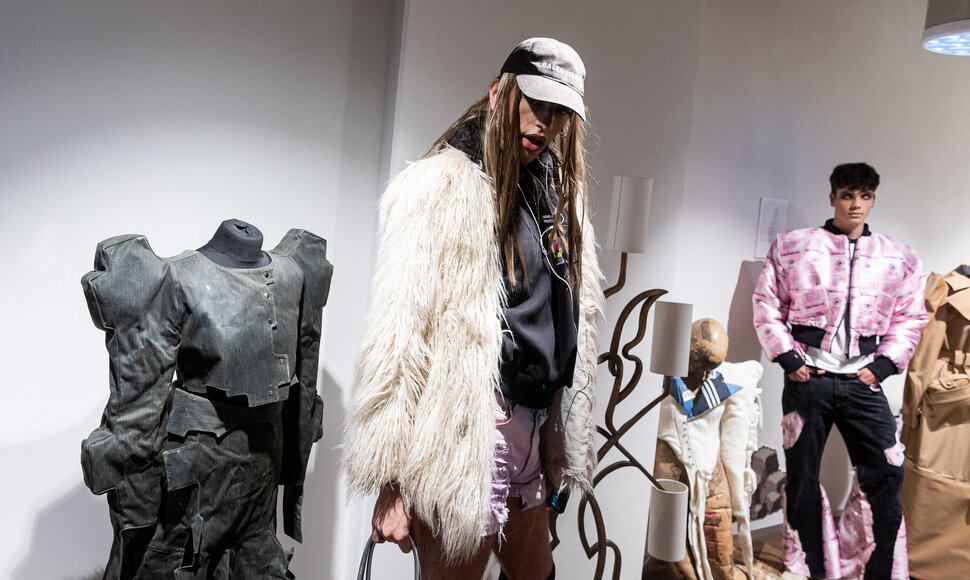 Karinos Paninos showroom atidarymas