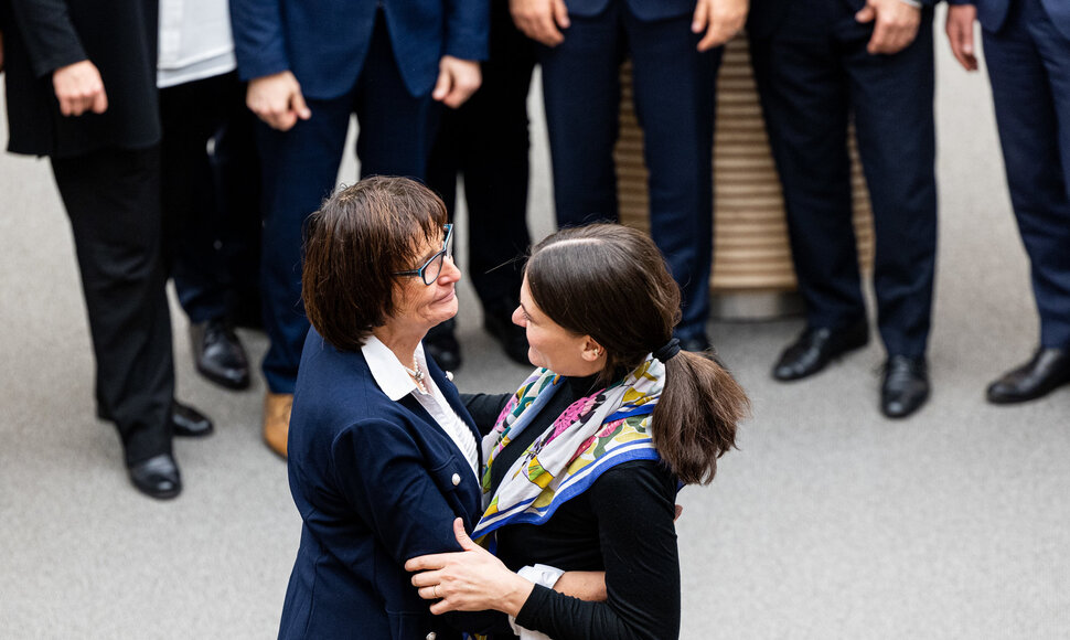 Tryliktasis Lietuvos Respublikos Seimas susirinko į paskutinį posėdį