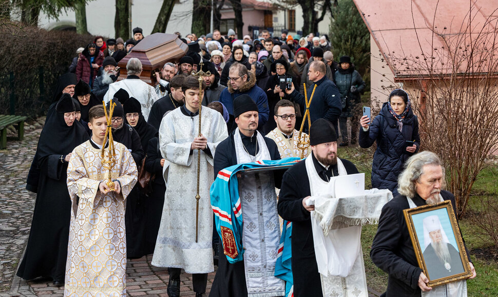 Metropolito Chrizostomo laidotuvės