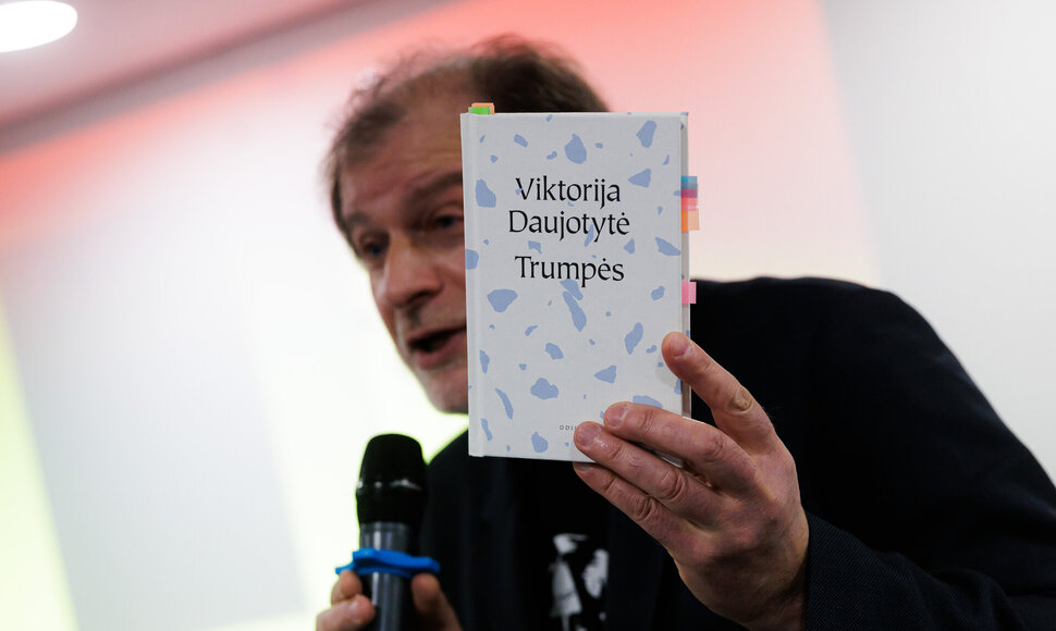 Viktorijos Daujotytės knygų &bdquo;Toks paprastas&ldquo; ir &bdquo;Trumpės&ldquo;pristatymas