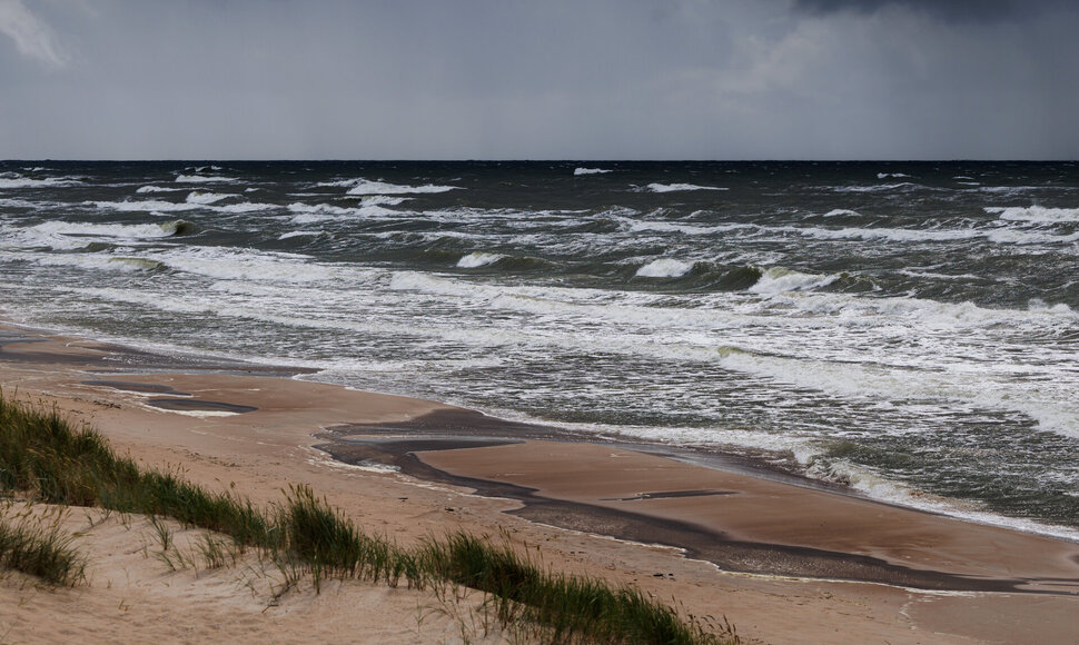 Vėjuota, lietinga, bet ir saulėta Palanga