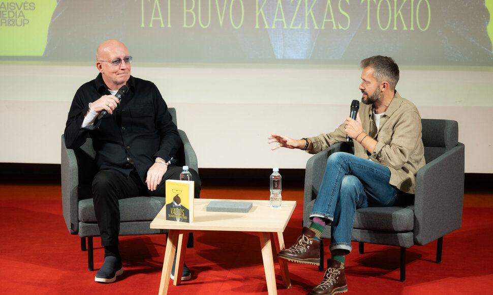 Arūnas Valinskas, Andrius Tapinas