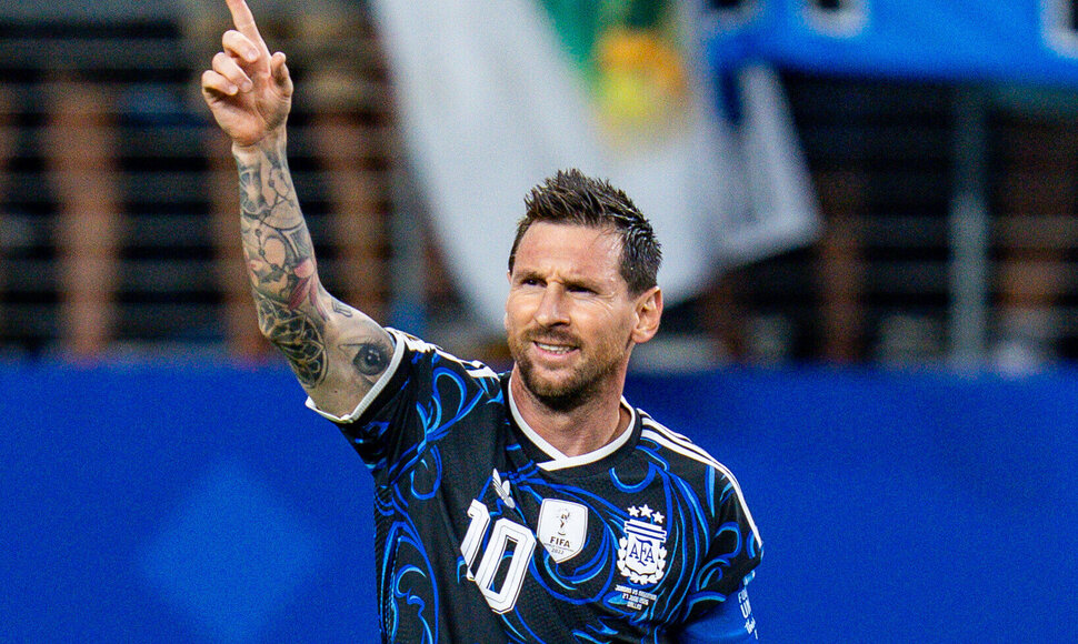 Lionelis Messi