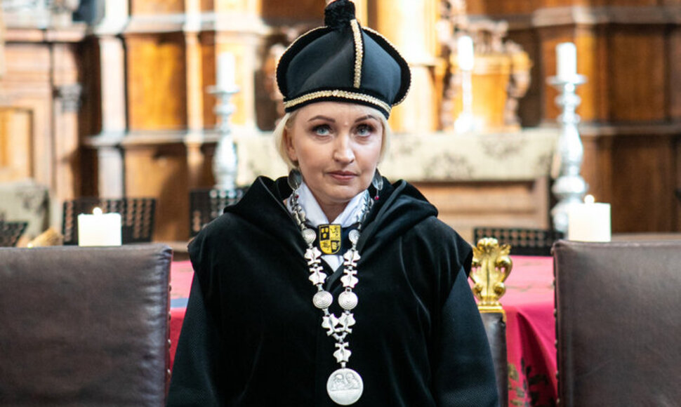 Vilniaus dailės akademijos rektore inauguruota Ieva Skauronė / Pauliaus Peleckio / &bdquo;ŽMONĖS Foto&ldquo; nuotr.