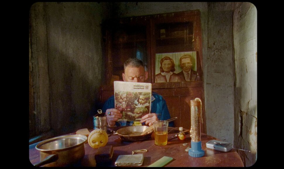 Kadras i&scaron; Andriaus Žemaičio  filmo &bdquo;Tabasco&ldquo;