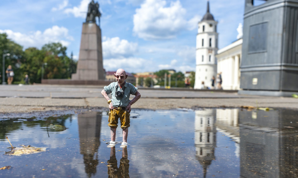 Isaaco Cordalo skulpturėlės Vilniuje