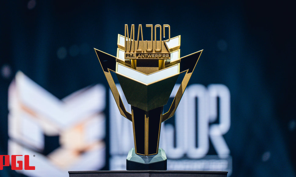 „PGL Major Antwerp 2022“ trofėjus