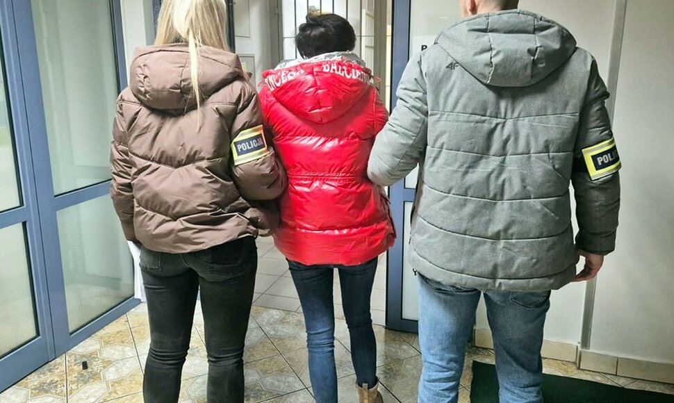 Lenkijoje sulaikyti asmenys, įtariami sumu&scaron;ę 2 ukrainietes