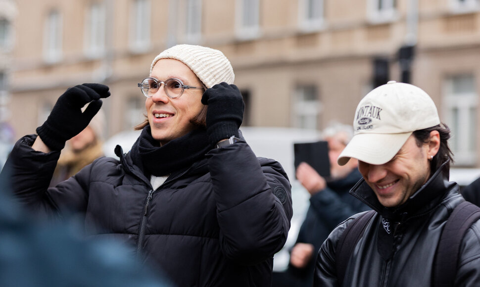 Žinomi žmonės kultūros bendruomenės finaliniame mitinge