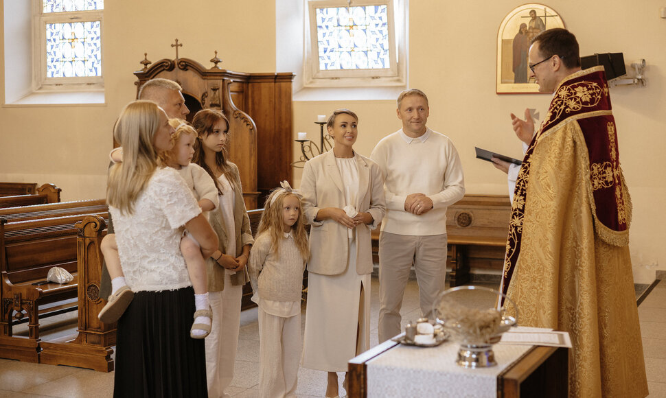 Rimos Petrauskytės-Paulauskienės dukros Adelės krik&scaron;tynos