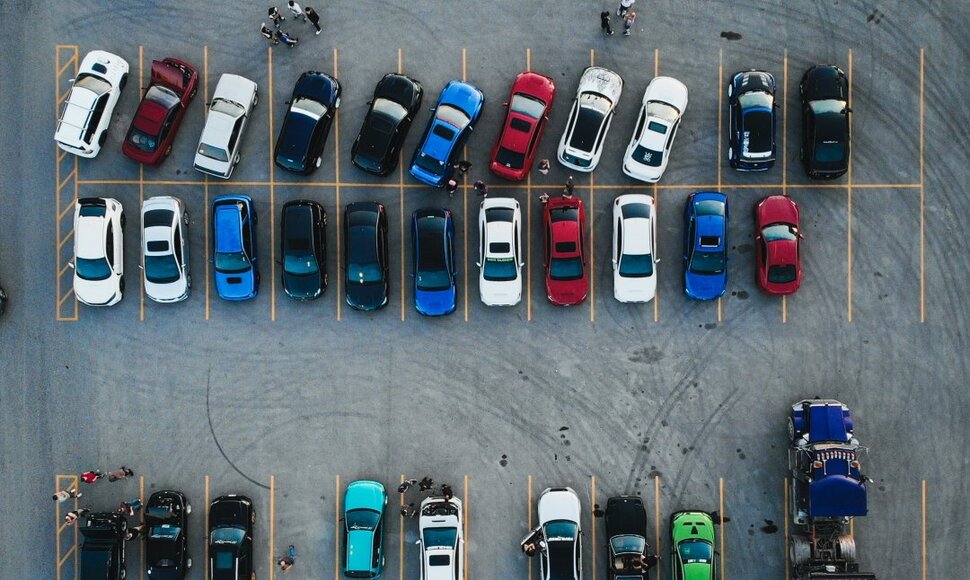 Automobilių stovėjimo aikštelė