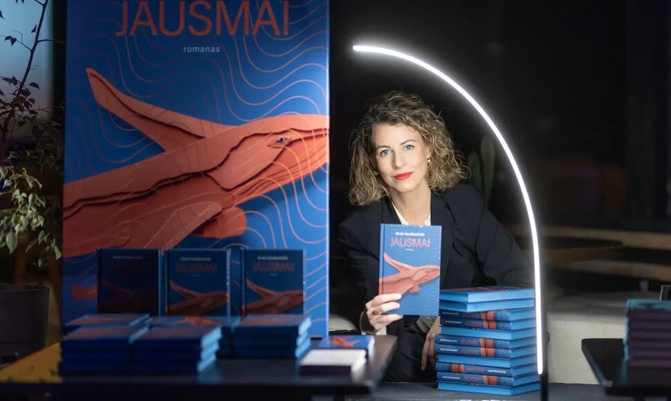 Akvilė Kavaliauskaitė ir romanas &bdquo;Jausmai&ldquo; 