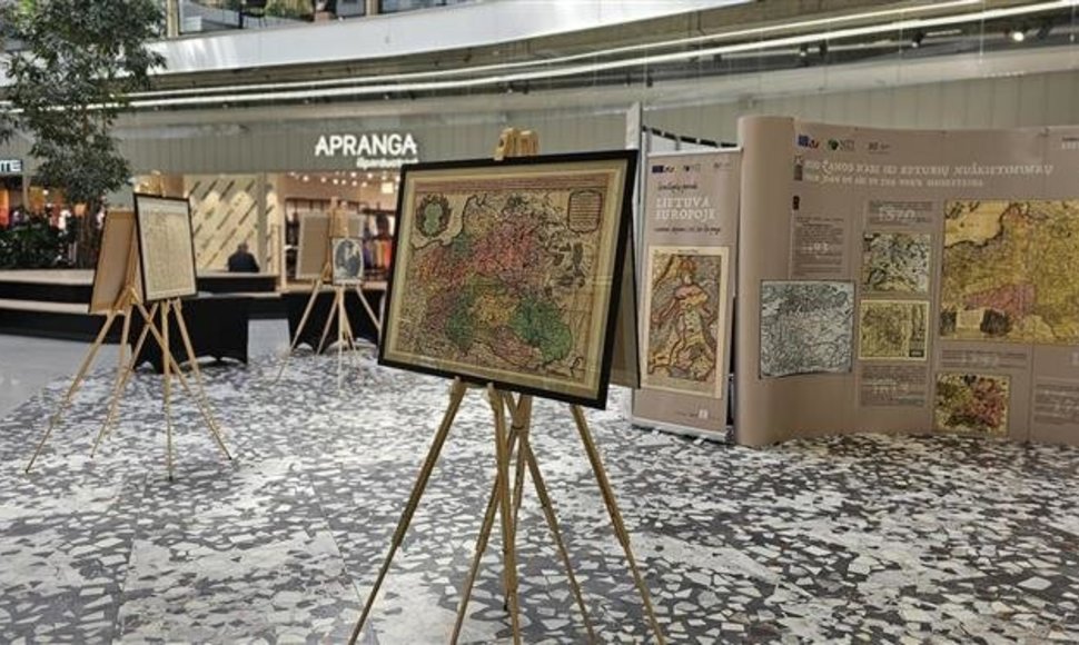 Atidarė unikalią senųjų žemėlapių parodą: interaktyvios patirtys, Lietuvos archyvų lobynas ir kritinio mąstymo pamokos 