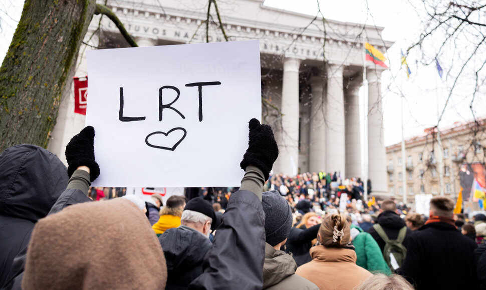 Protestas &bdquo;&Scaron;alin rankas nuo laisvo žodžio!&ldquo;
