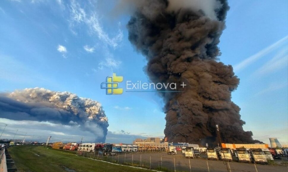 Ukrainos dronai smogė &bdquo;Wildberries&ldquo; logistikos centrui Sankt Peterburge