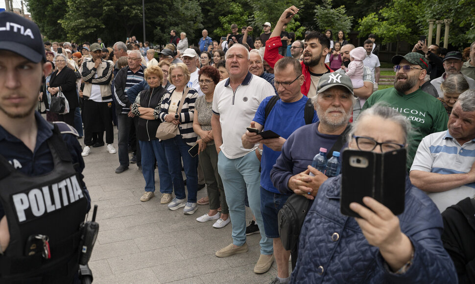 Rusija ap&scaron;audė daugiabutį Rumunijoje
