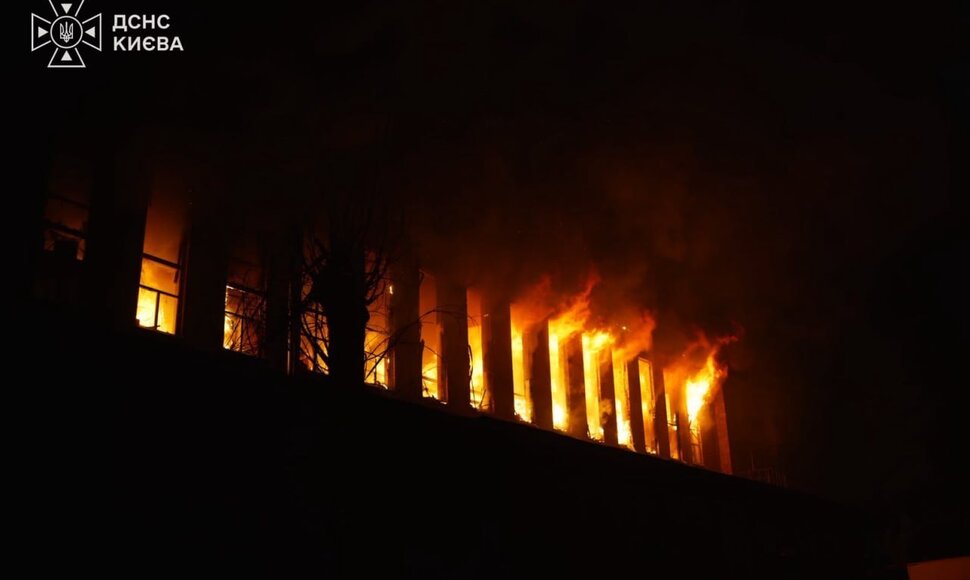 Rusija ap&scaron;audė Kyjivą