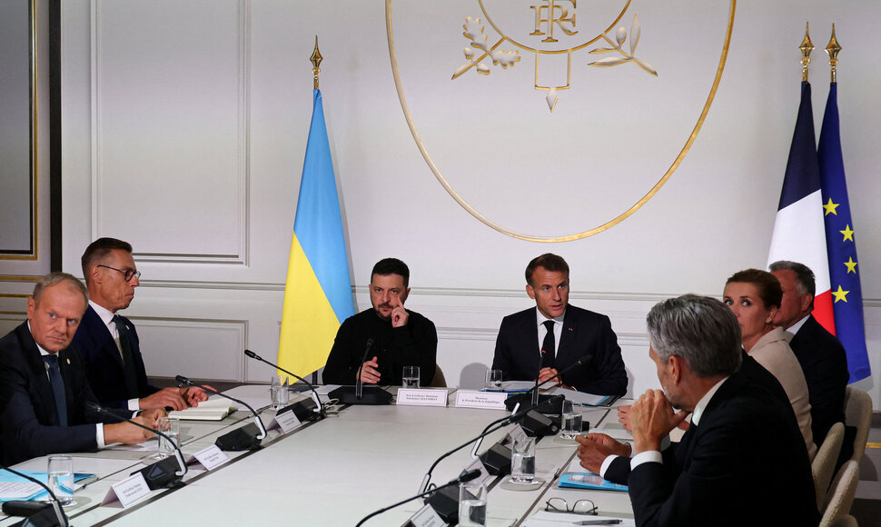 Volodymyras Zelenskis, Emmanuelis Macronas