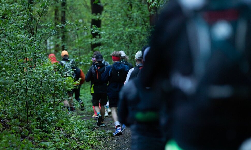 „Vilnius Trail Run“: prakiuręs dangus netrukdė bėgikams gerinti trasų rekordus