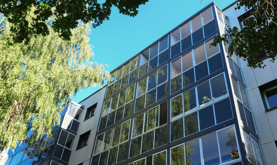 Daugiabučių renovacija su valstybės parama: kvietimas pratęstas, suteikiant daugiau laiko įsigilinti